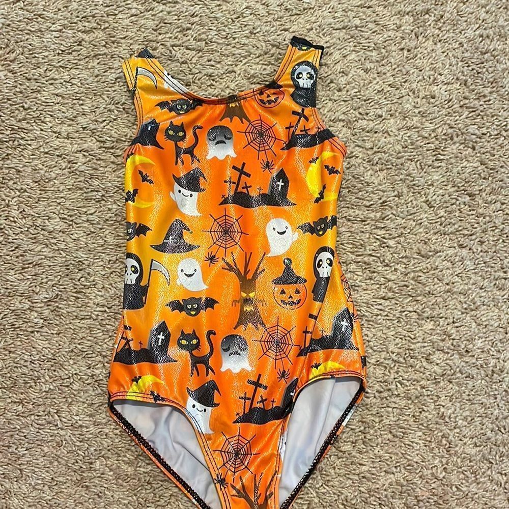 Child size 4 leotard no tears rips or piling. Only worn a few times .